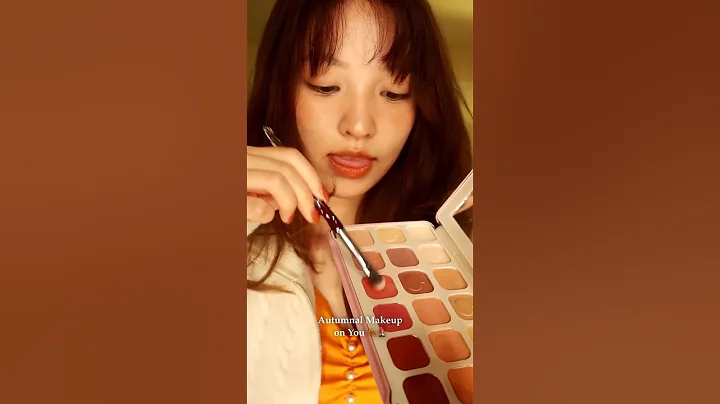 Can I do your makeup? #asmr #asmrmakeup #asmrsounds
