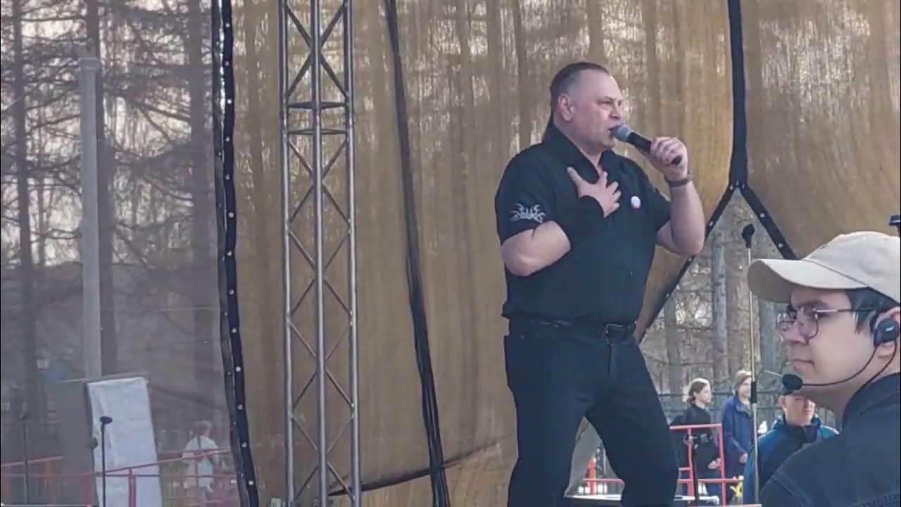 Три мужика на рыбалке. Песня да много ль надо мужику. Много ль надо мужику. Много ль надо мужику. Песня да много ль надо мужику.