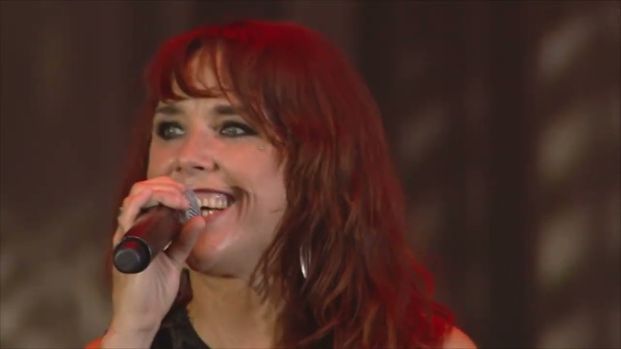 Watch ZAZ - Dans mon Paris live in Paris, Encore! 2015 Full HD on YouTube Watch ZAZ - Dans mon Paris live in Paris, Encore! 2015 Full HD on YouTube