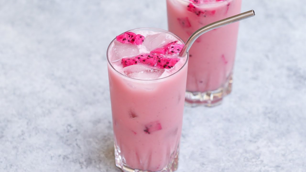 Dragon Drink (Starbucks Copycat Recipe: Mango Dragonfruit Refresher ...