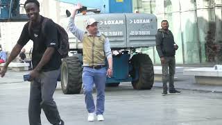 كاميرا خفية بص في وجه تونسي ياخي شد جرتو فيها كلام زايد