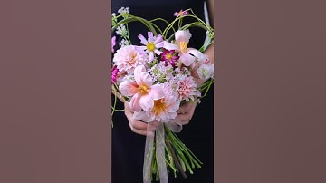 Heart-Shaped Bouquet 💖🌸 | A Romantic Floral Delight 💐