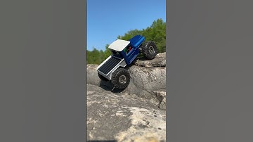 Testing out my @mazzdesigns6929 cheat code V3 chassis build. Topped with a WT Micro Willy body.