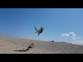 Kitesurf beach jump