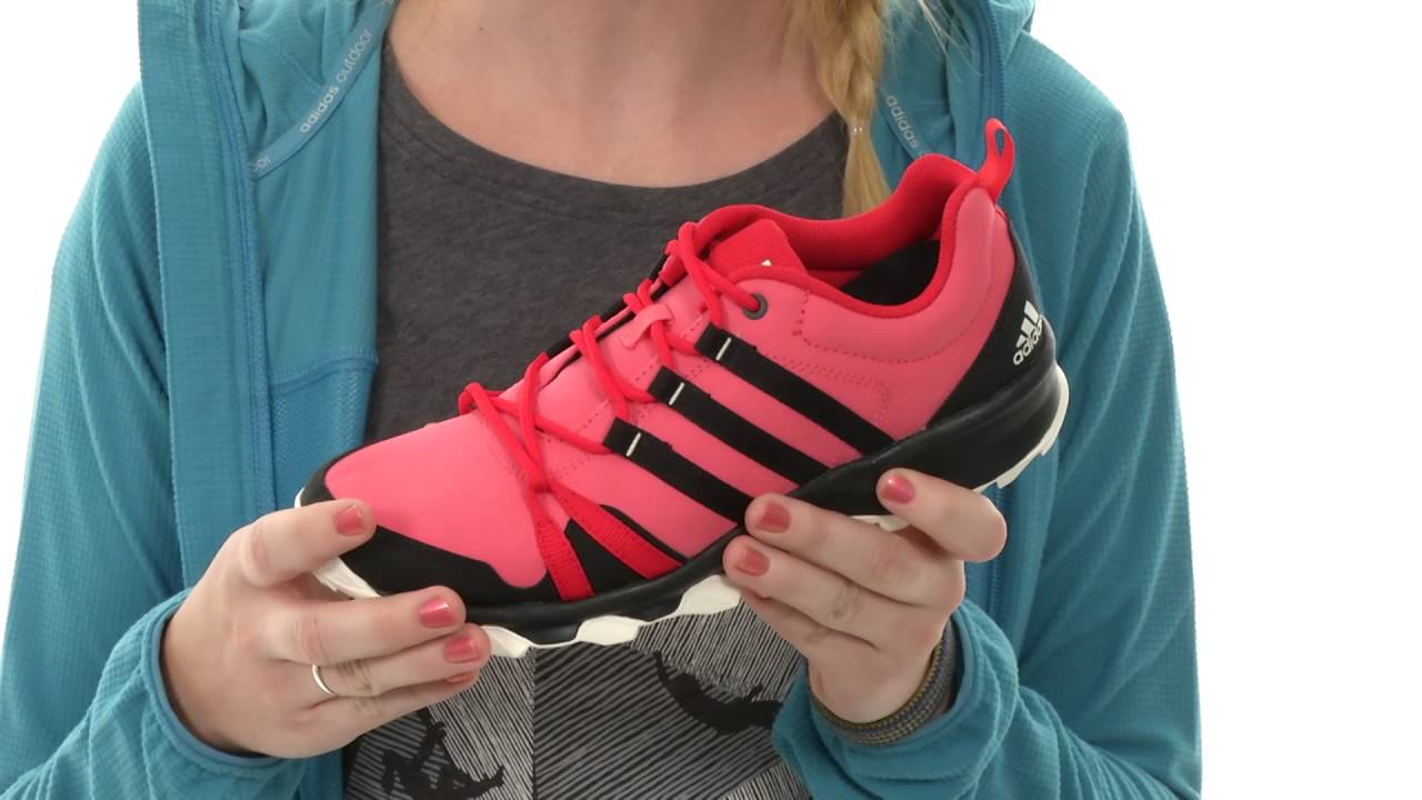 adidas terrex tracerocker women's