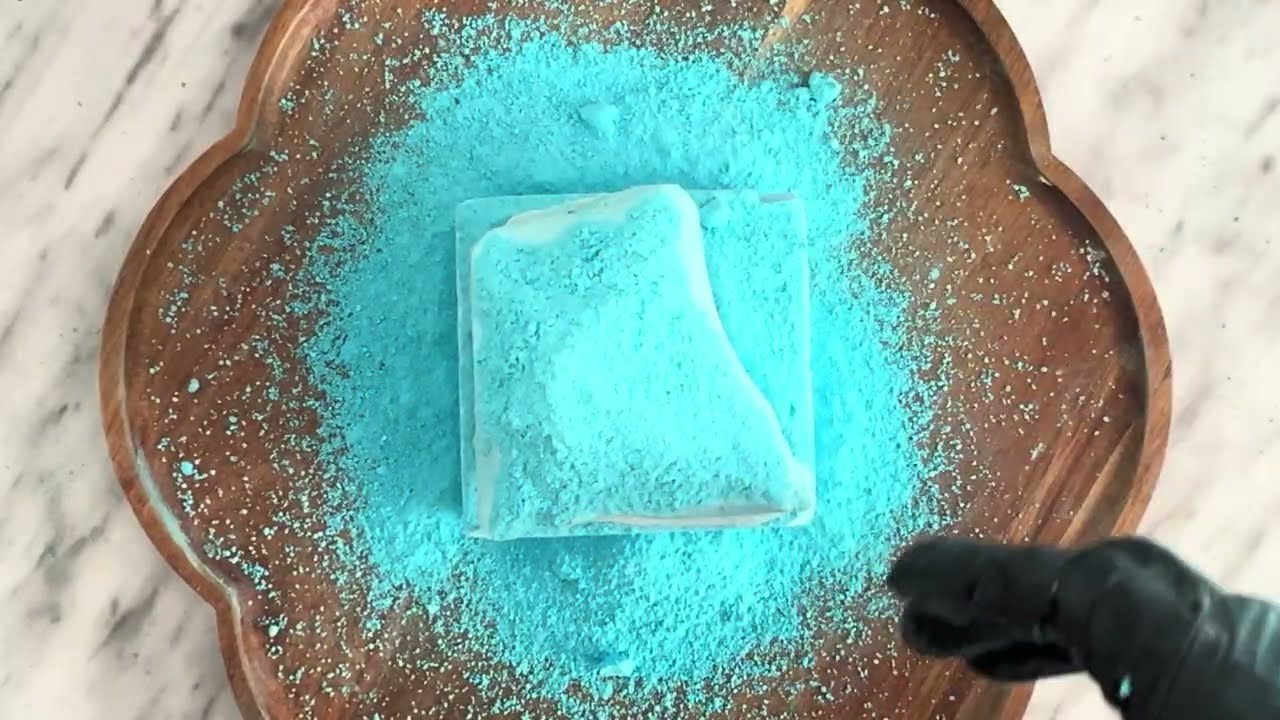 SQUEAKY Blue Gym Chalk Crush | Jumbo and Fresh | SATISFYING | Happy birthday @Haya2025Asmrr 🩵