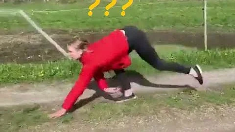 Norwegian or German woman runs and jumps elegantly like a horse reaction 5/18/19 - DayDayNews