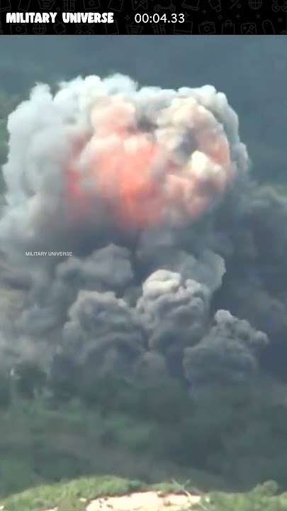 F-15K Fighter Jet's MK84 Bombing 🔥✈️