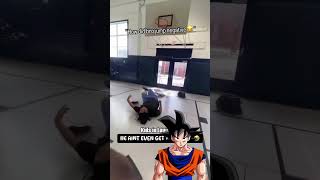 GOKU REACTS TO A GUY UNJUMPING #SHORTS #DBZ