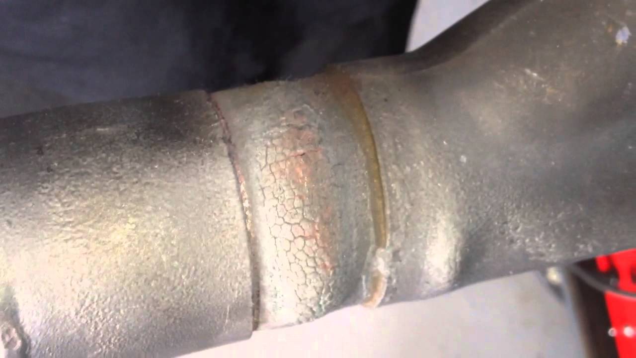 Slip joint exhaust blow out - Slip joint exhaust blow out
