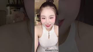 Vũ Điệu Và Đường Cong 155.