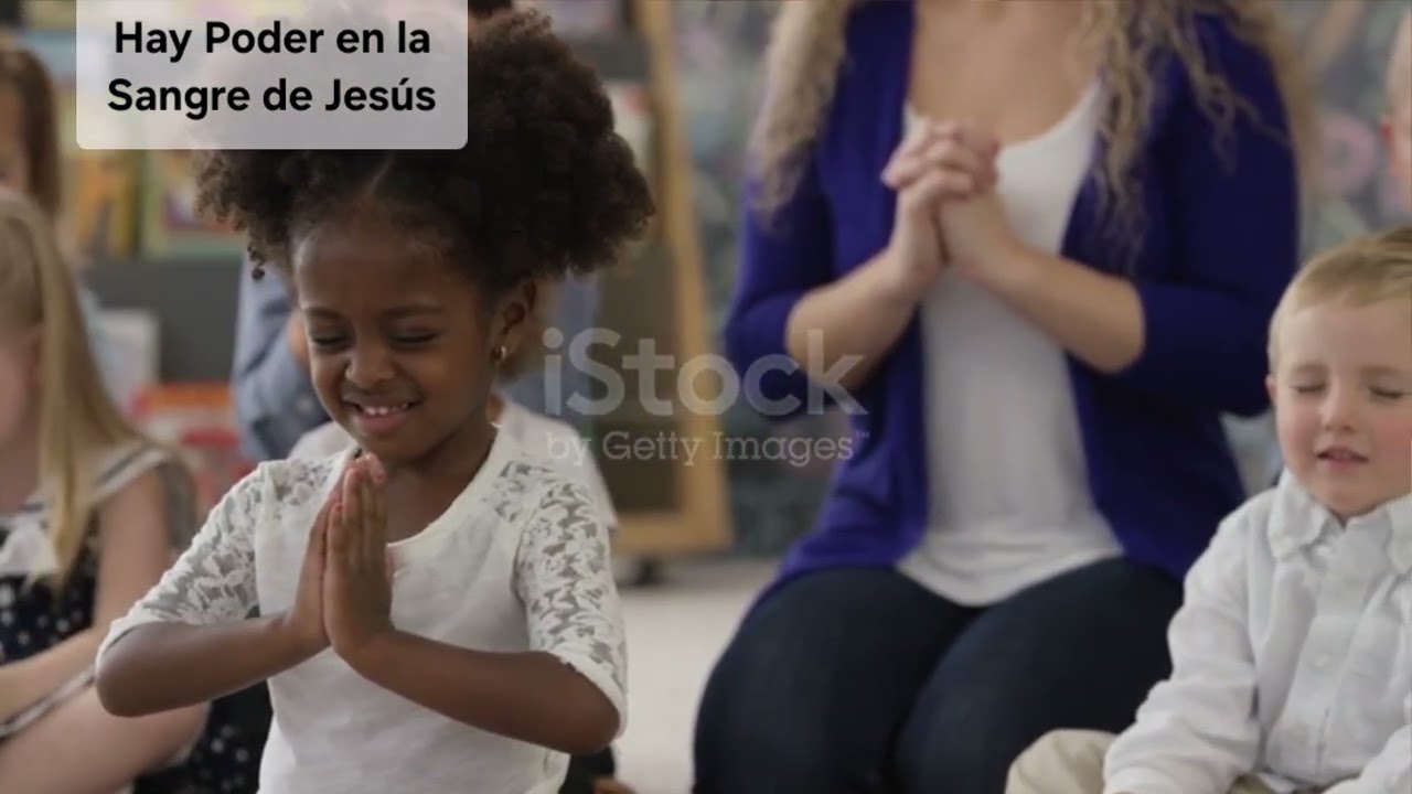 Hay poder en la Sangre de Jesús. (Remix)