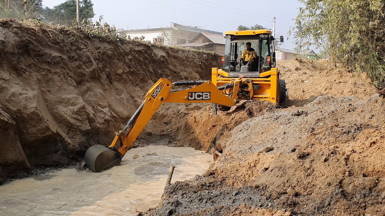 JCB Machine Cutting Hill To Stop LandSlide - JCB Making A Big Drain For Wall Construction - Part 2