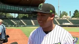 WEB EXTRA - JEREMIAH ESTRADA (6-11)