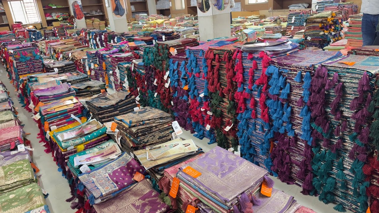 डायरेक्ट सूरत फैक्ट्री से Trending Saree Expert Saree Maker Shares Secret to Premium Quality Saree