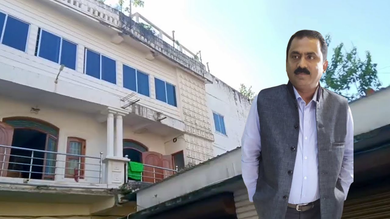 В Агартале ужесточаются меры по борьбе с наркотиками. На железнодорожной станции Джирания изъята ...