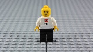 LEGO Minifigure Review: Employee Business Card [Rare]