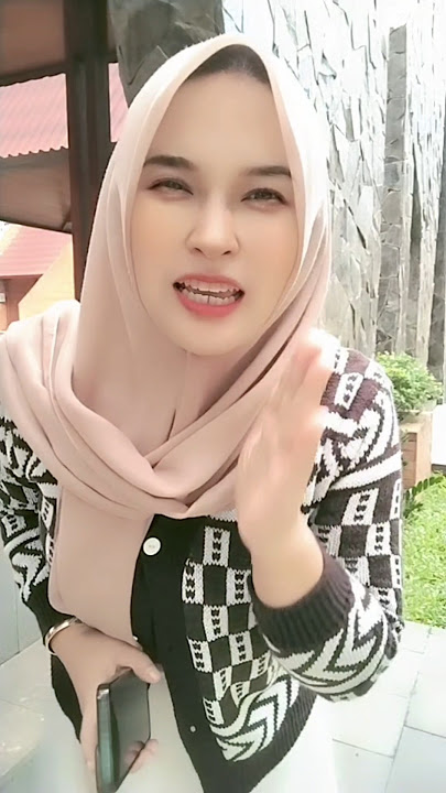 Kelakuan Tante🤭🤣#momresinda #hiburanmurah #lucu #momresinda #lucuk