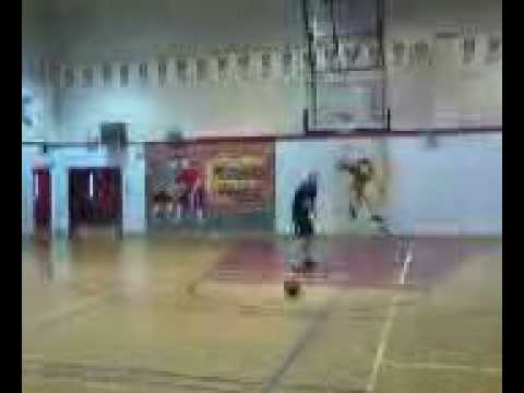 Kyle Zinck Beats Chris Paul's Half Court Shots in ...