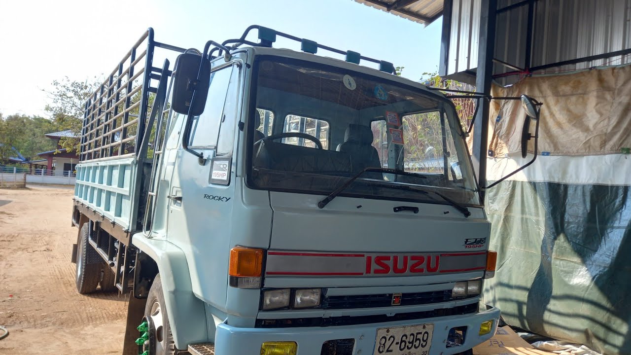 หกล้อมือสองล็อกกี้195สภาพดีพร้อมใช้งาน สอบถามโทร0983816880