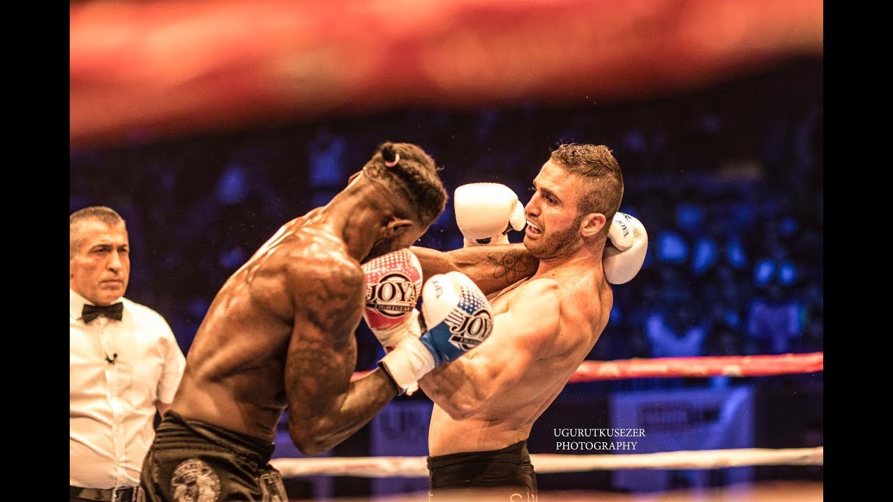 Qogirchoq bilan yashirin kamera jinsiy aloqa