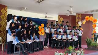 Persembahan Murid Tingkatan 5 Untuk Pengetua Muzainnuiisham