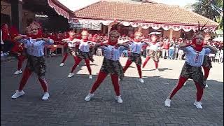 Juara I Lomba Senam Kreasi RW II