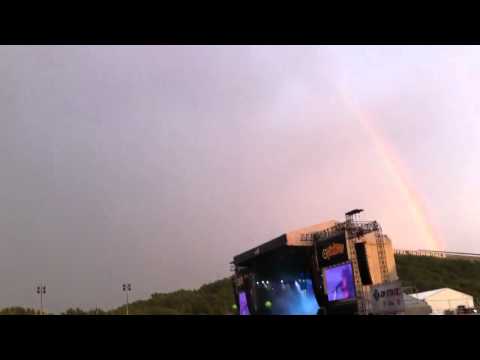 Foo Fighters rainbow pinkpop