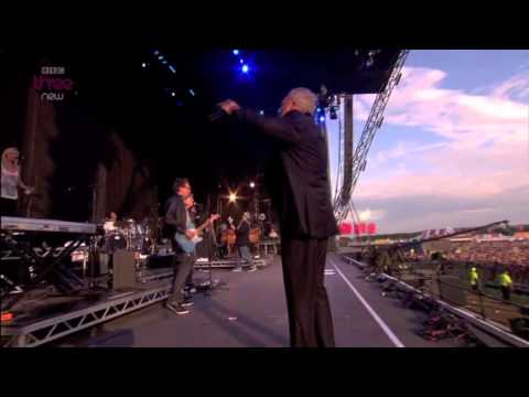 Tom Jones "Mama told me not to come"- T in the Park