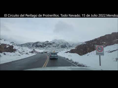 El Increíble Paisaje Nevado del Circuito del Perilago de Potrerillos. 15 de Julio 2022. Mendoza