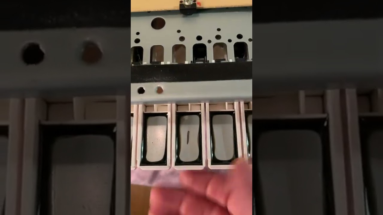 Fix Roland Fantom G6 Stuck Key