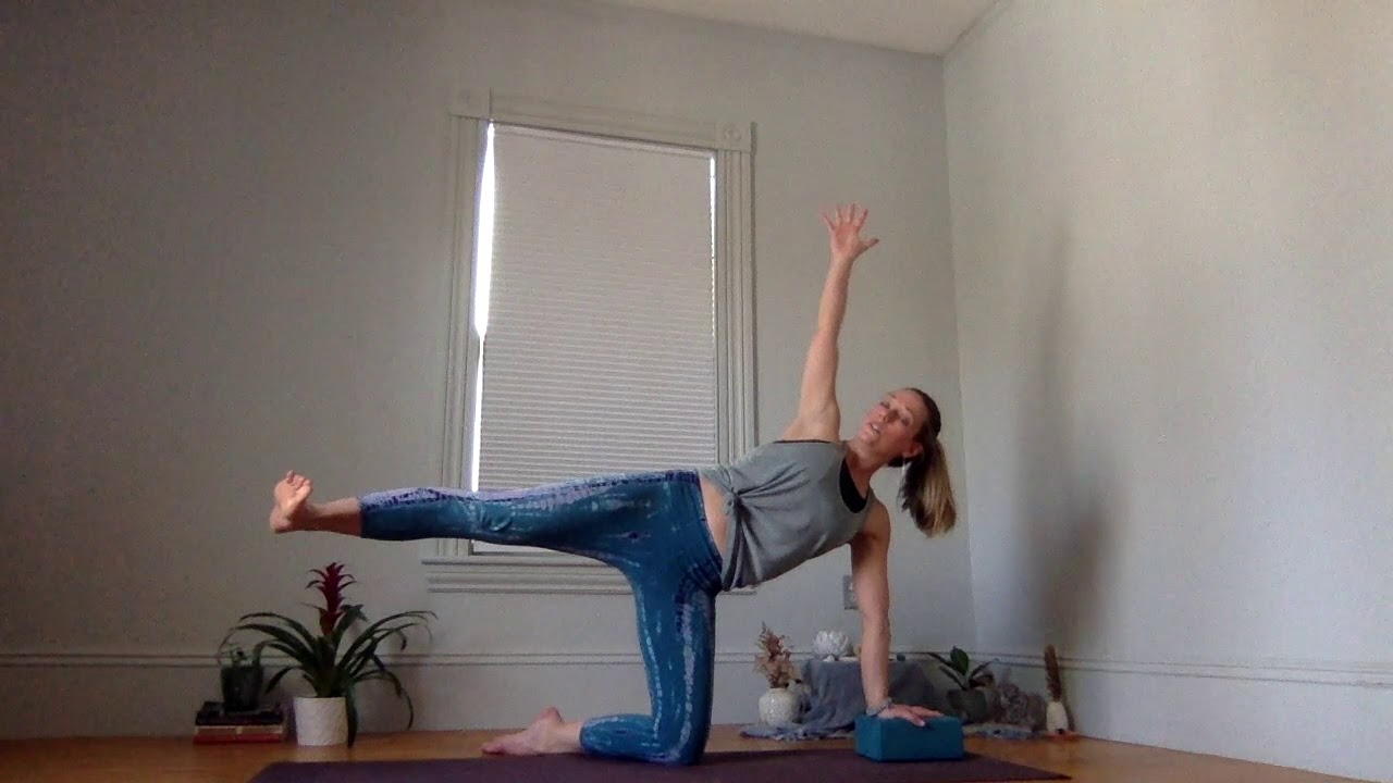 Ardha Chandra Chapasana Prep