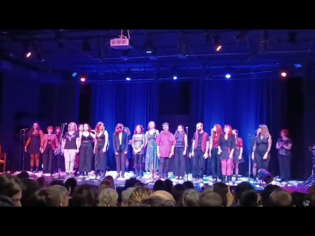 Ιστορία μου - Nefes Vocal Ensemble / Έλενα Μουδίρη Χασιώτου / Χειροκρότημα - StellasView.gr