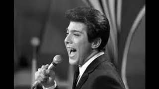 Watch Paul Anka Dance On Little Girl video