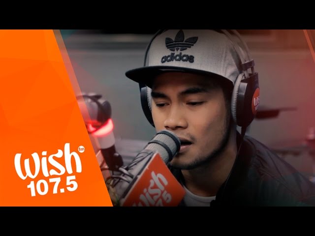 Bugoy Drilon performs Paano Na Kaya LIVE on Wish 107.5 Bus class=