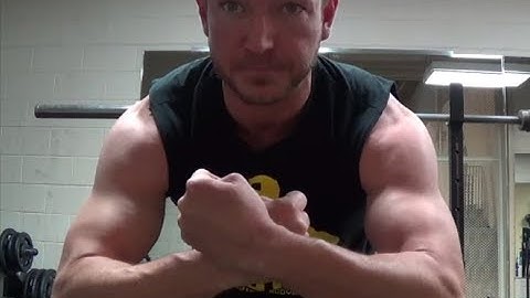 What is the difference between the strict press, push-press, and jerk?