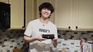 Sinatraa flexing his Flip 5 JBL speaker in 4K 240FPS