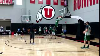 Isaiah Thomas Dunk In Practice