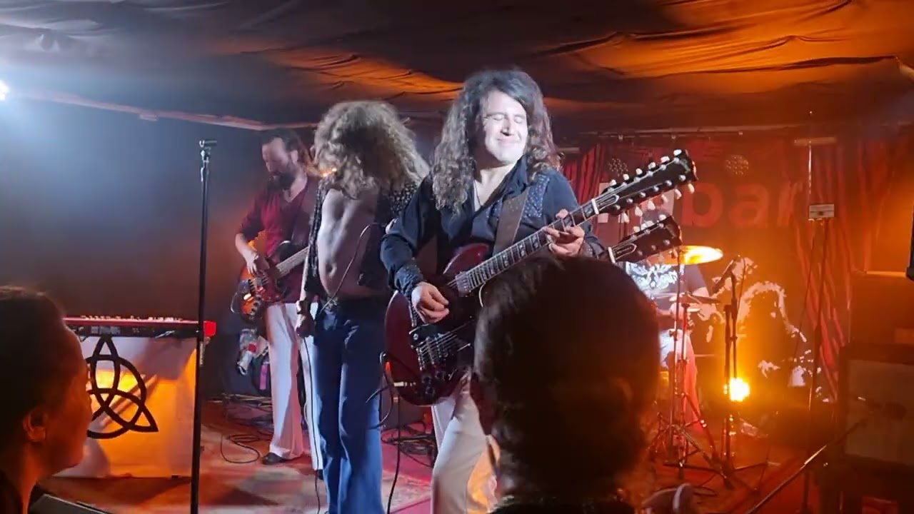 Black Dog - Tributo a Led Zeppelin 