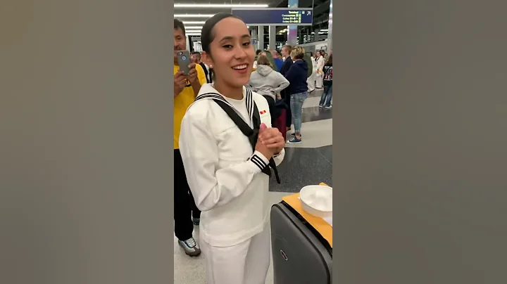 Jazmin Leaving Chicago  Shipping Out
