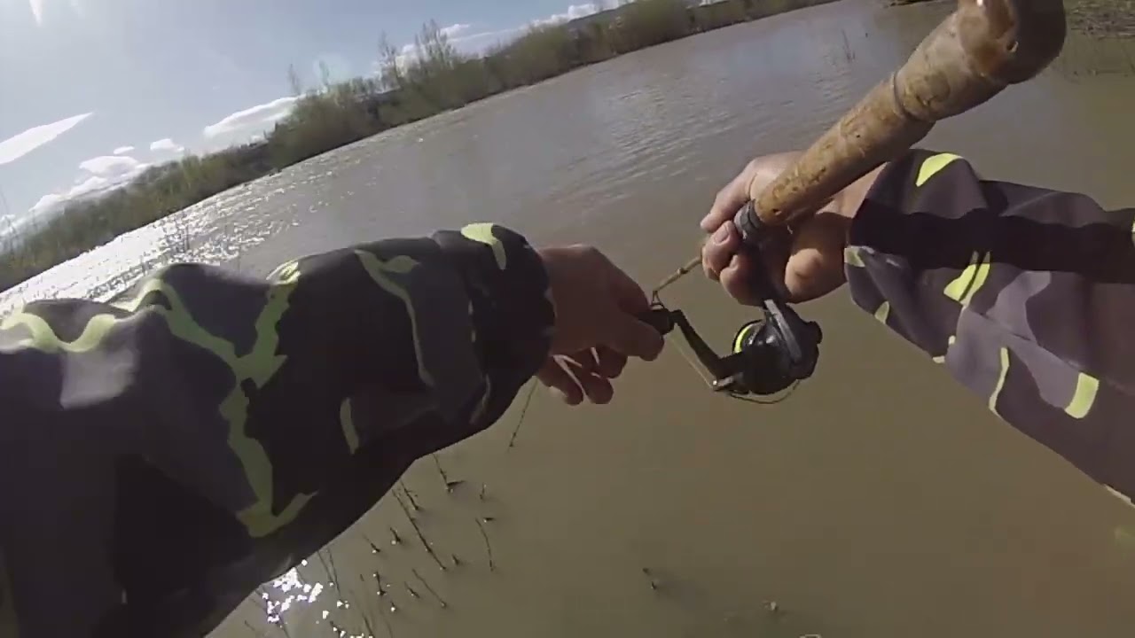 pesca en trevelin 🌿con cucharita y señuelos🎣🐟