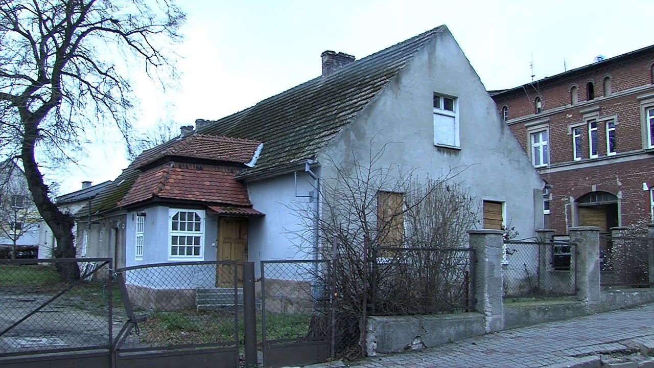 Wałcz: Wyburzanie starych budynków