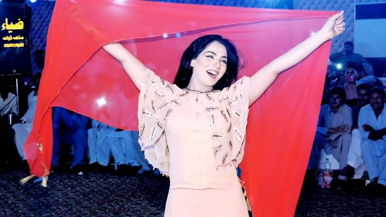Pardesiya Itna Bata Sajna | Mehak Malik | Bollywood Dance Performance | Shaheen Studio
