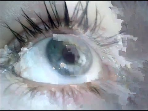 skin eye (glitch/datamoshing)