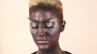 How to do the &quot;Wall of Glitter&quot; makeup