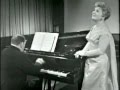 Capture de la vidéo Mozart, "An Chloe" - Teresa Stich Randall - Gerald Moore (Bbc, 1961)