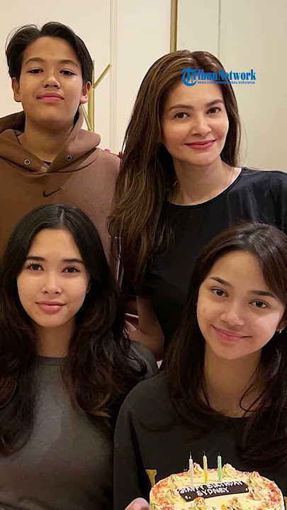 Potret Cut Tari Olahraga Bareng Anak Kandung dan Sambungnya yang Sudah Gadis