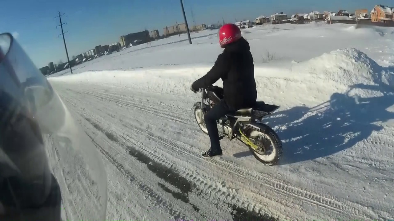 Фара зид пилот