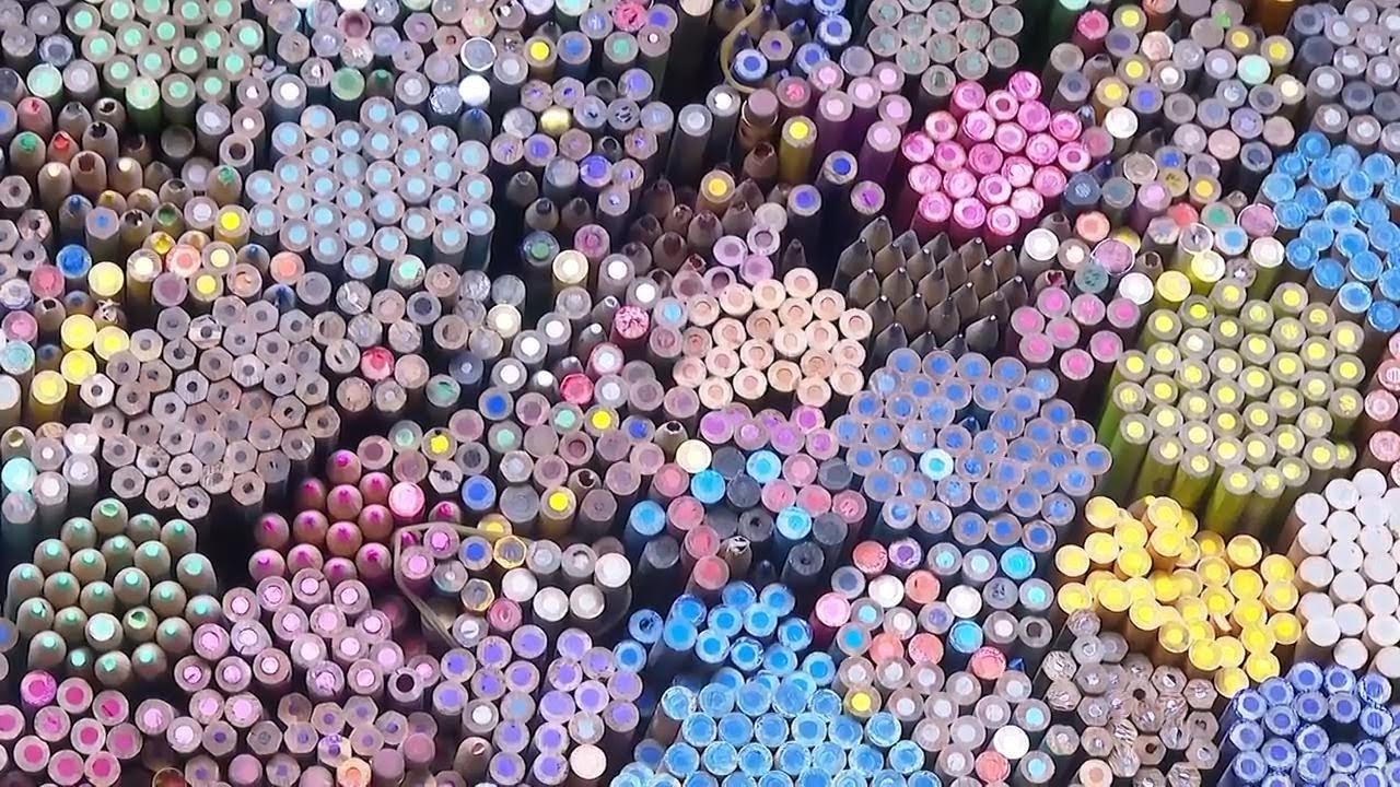 Baghdad shopkeeper's million-pencil collection draws visitors