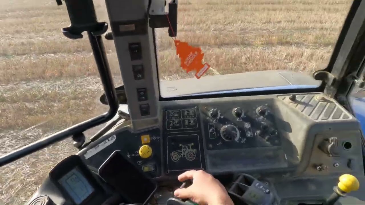 New Holland TM 190 + Trivomere ERMO/ Toscana(Arezzo)